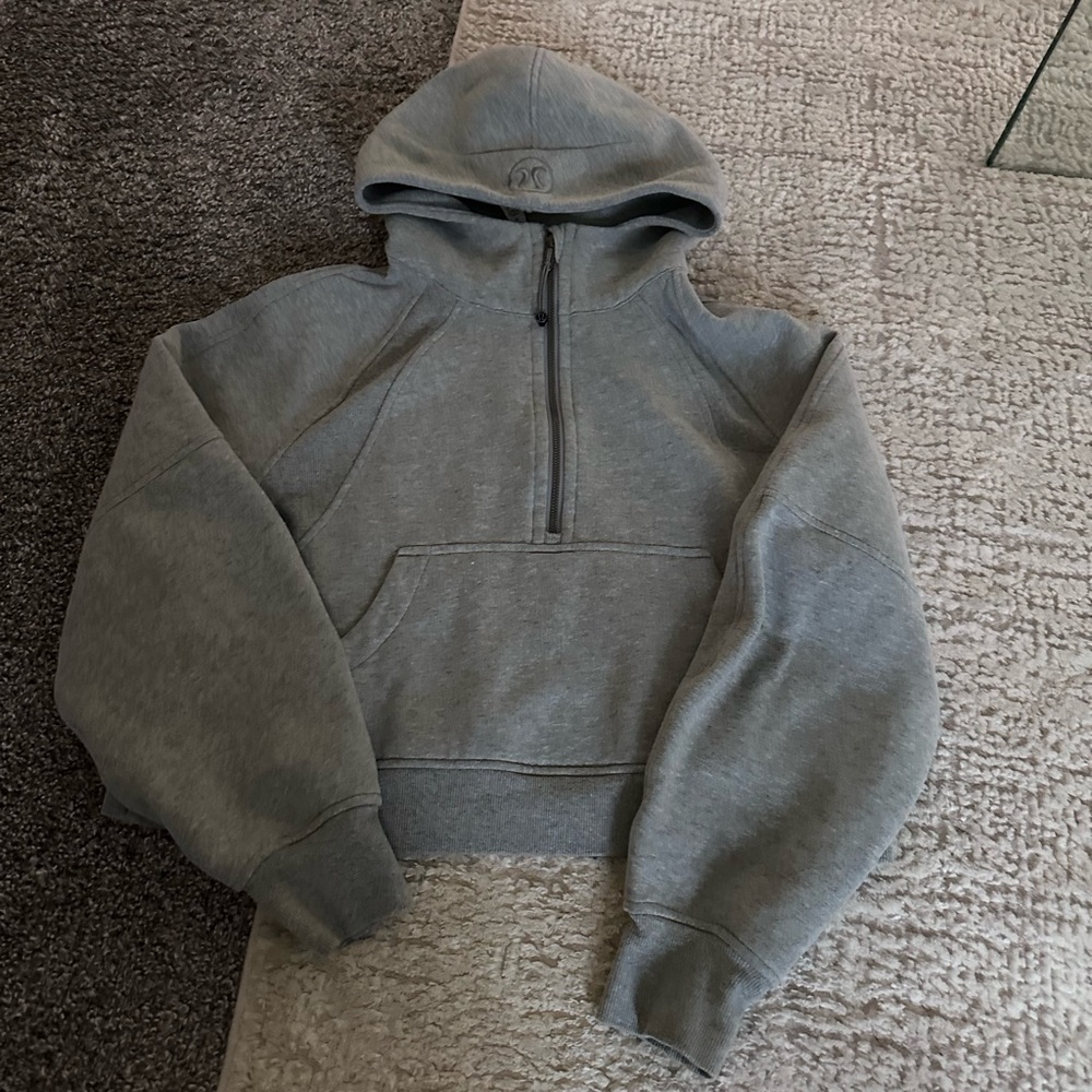 Lululemon Scuba